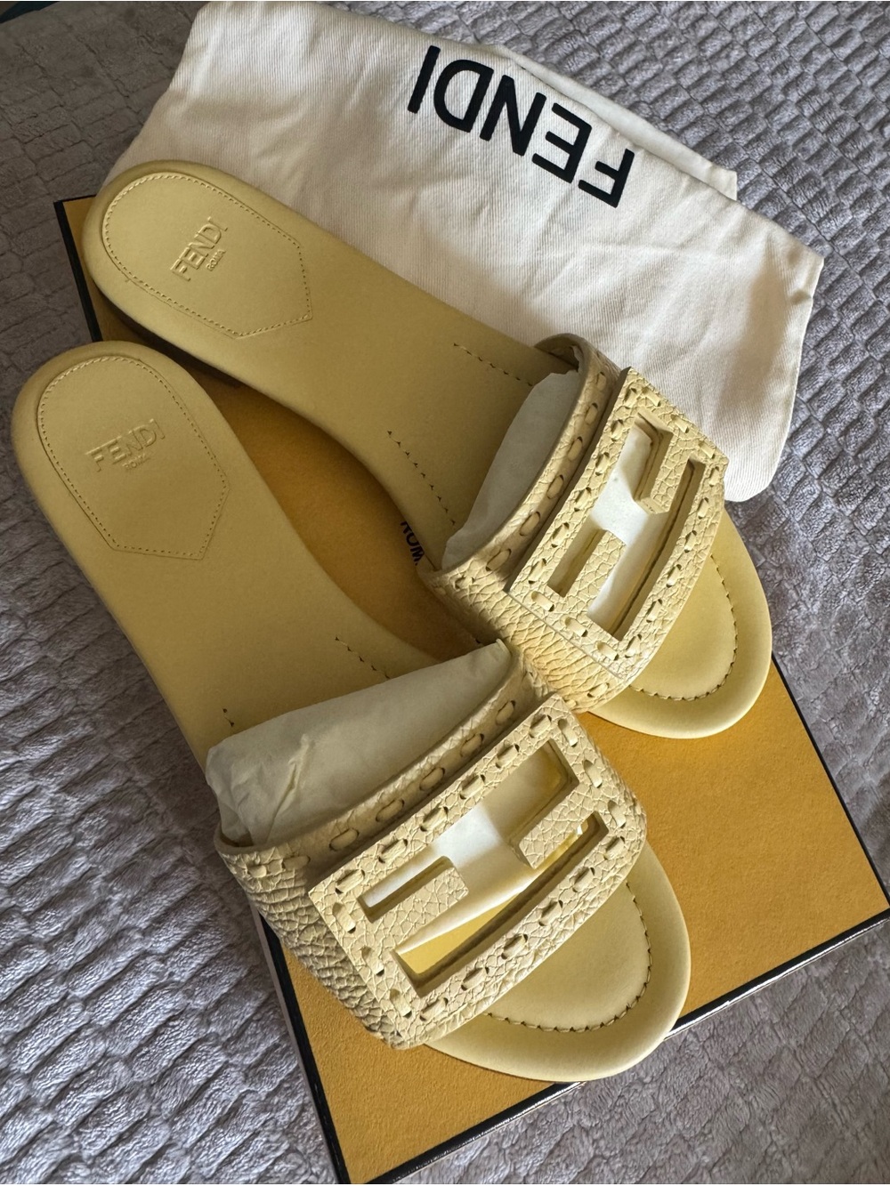 Fendi Yellow Leather Logo Cutout Slide Sandals - Picture 1 of 1